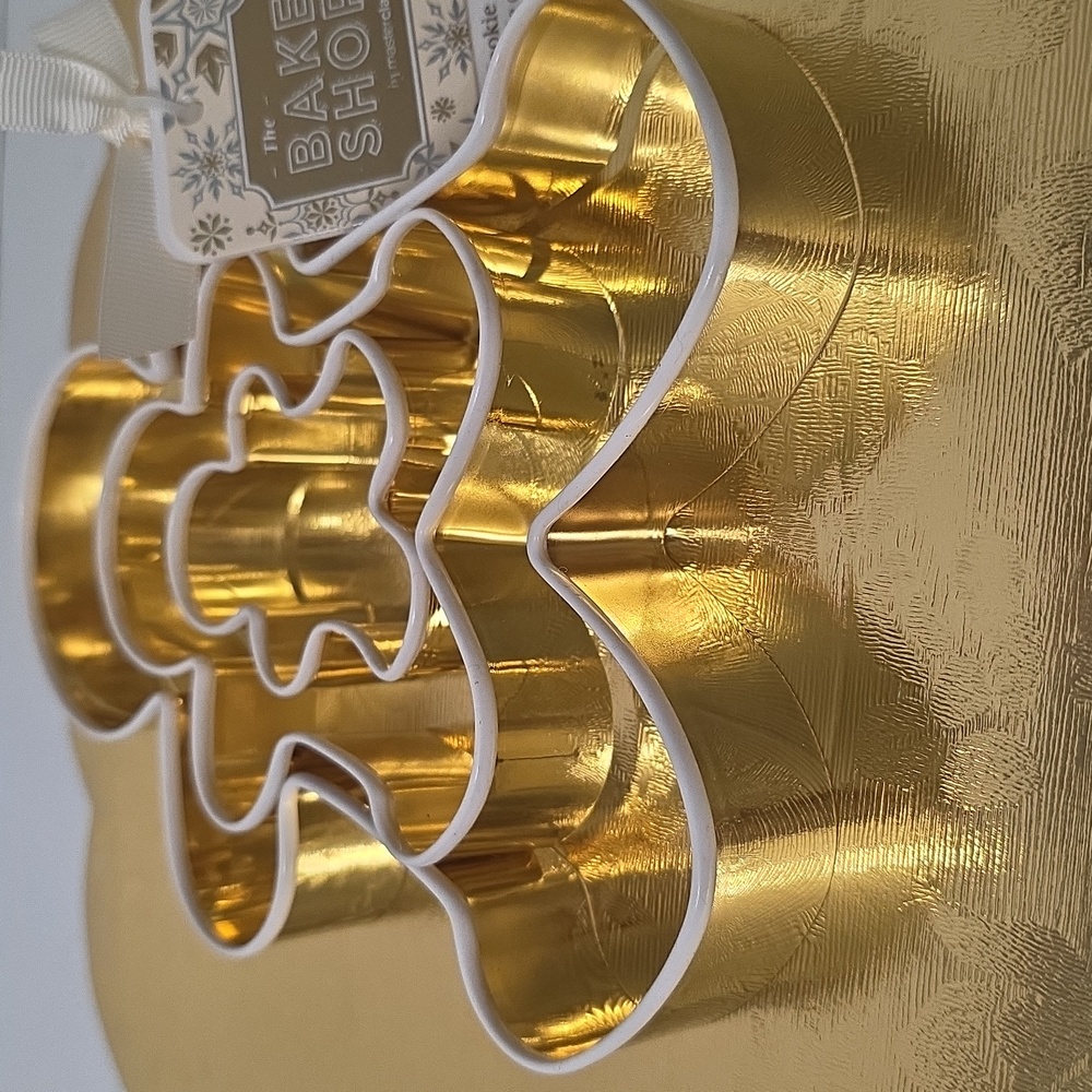 The Bake Shop Gold Gingerbread Cookie Cutter, Set of 3, NWT